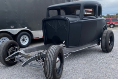 1932-5-window-1